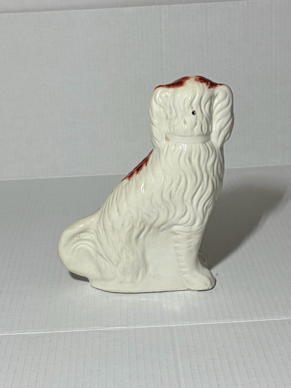 Vintage Staffordshire Spaniel Figurine - Picture 4 of 11
